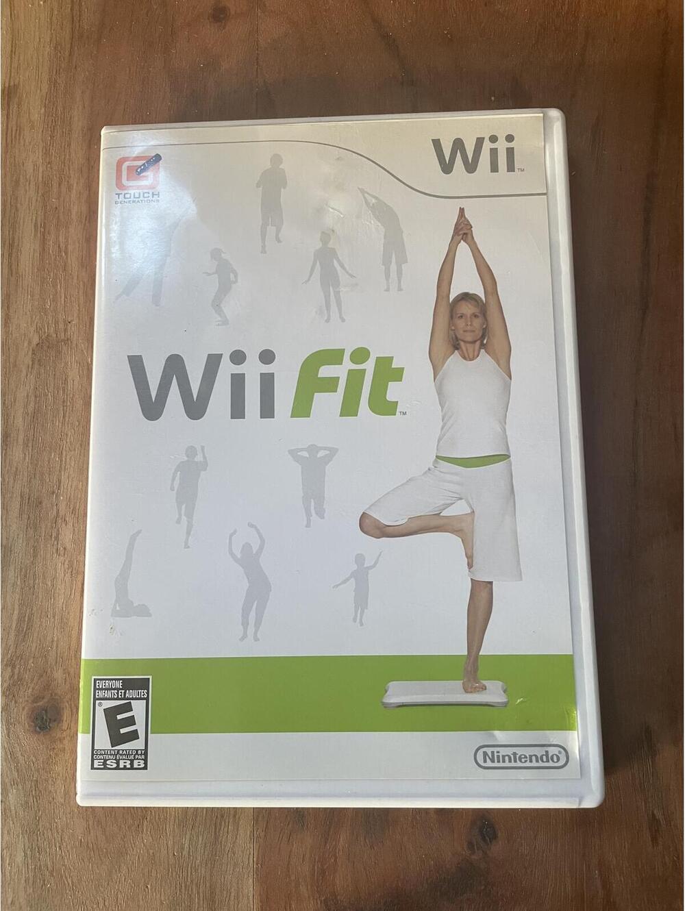 Wii Fit (Nintendo Wii) -‎ Fitness Game - Complete w/ Manual